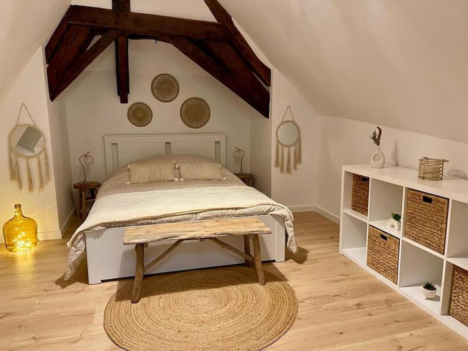 Apartment Cosy Centre Saint-Amand-Montrond