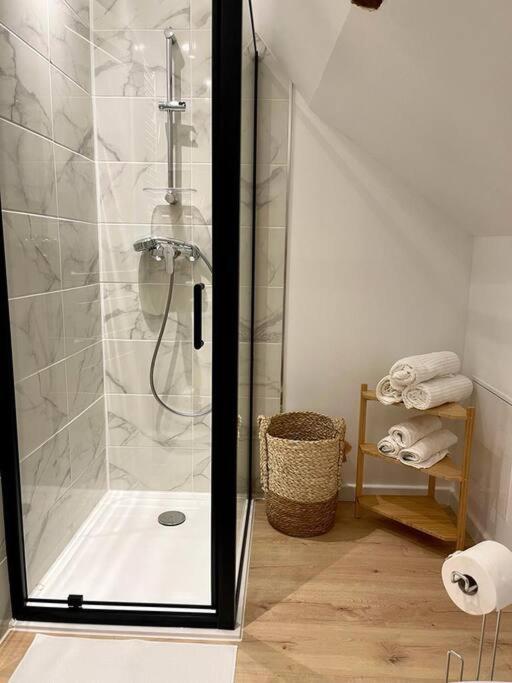 Apartment Cosy Centre Saint-Amand-Montrond